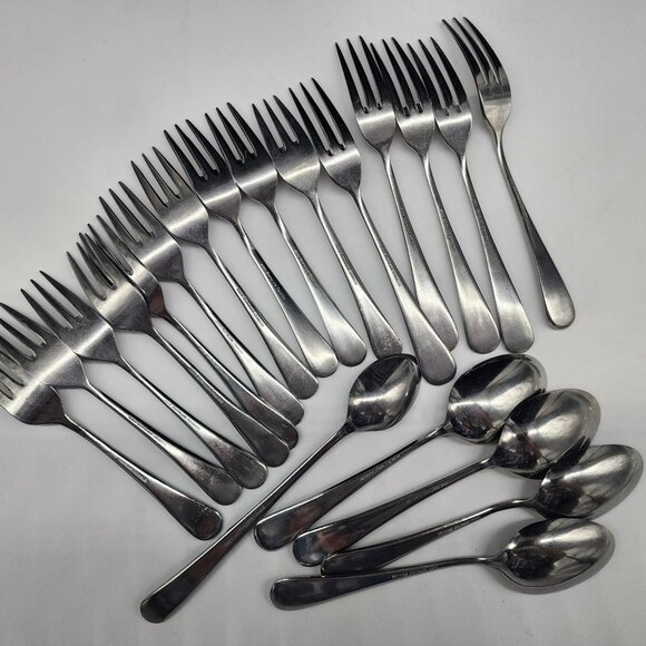 Vintage Beefeater Japan Northland Stainless Steel 20-Piece Fork & Spoon Flatware - Picture 5 of 6